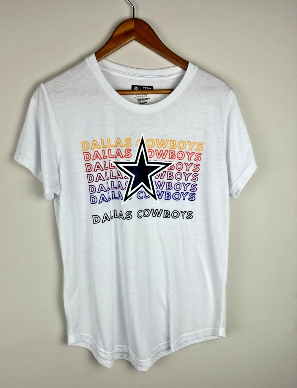 NFL Team Apparel Dallas Cowboys Women's Sleep Shirt Size L White Rainbow Graphic